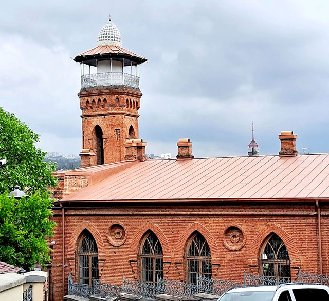 Тбилисская мечеть, Джума-мечеть